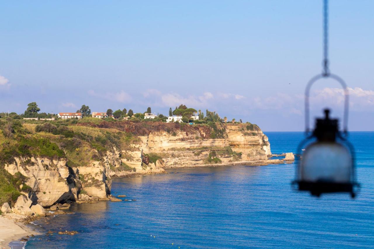 Hotel Rocca Della Sena Tropea Exterior photo